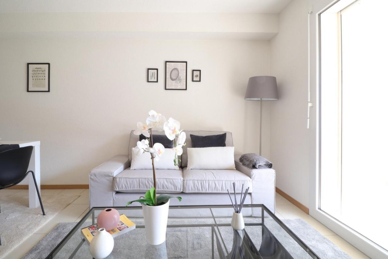 Modern Apartment Close To Martigny Train Station Exteriör bild