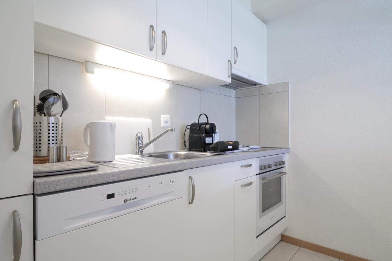 Modern Apartment Close To Martigny Train Station Exteriör bild